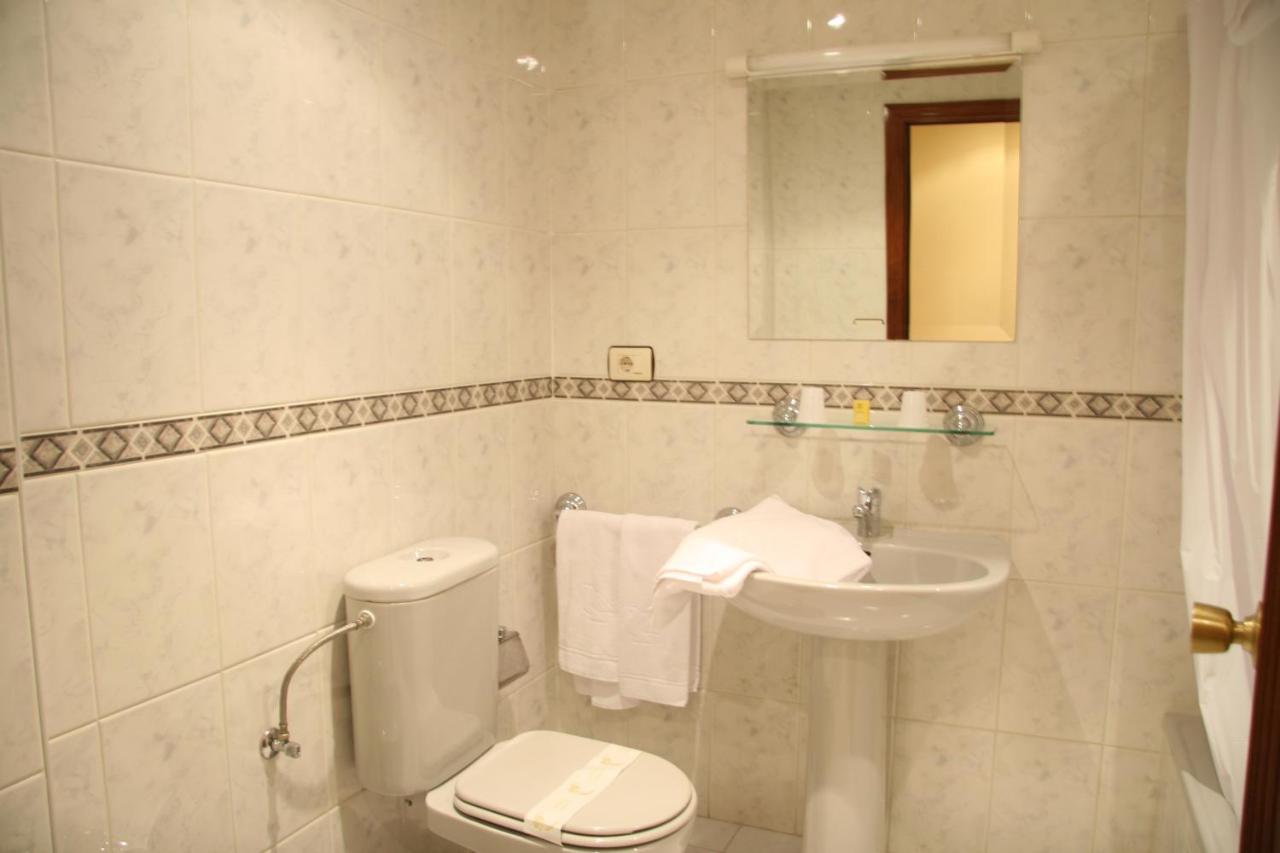 Hostal Ancla Dorada Vigo Zewnętrze zdjęcie